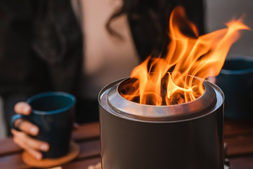 mesa-xl-ohnisko-cierna-solo-stove-detail